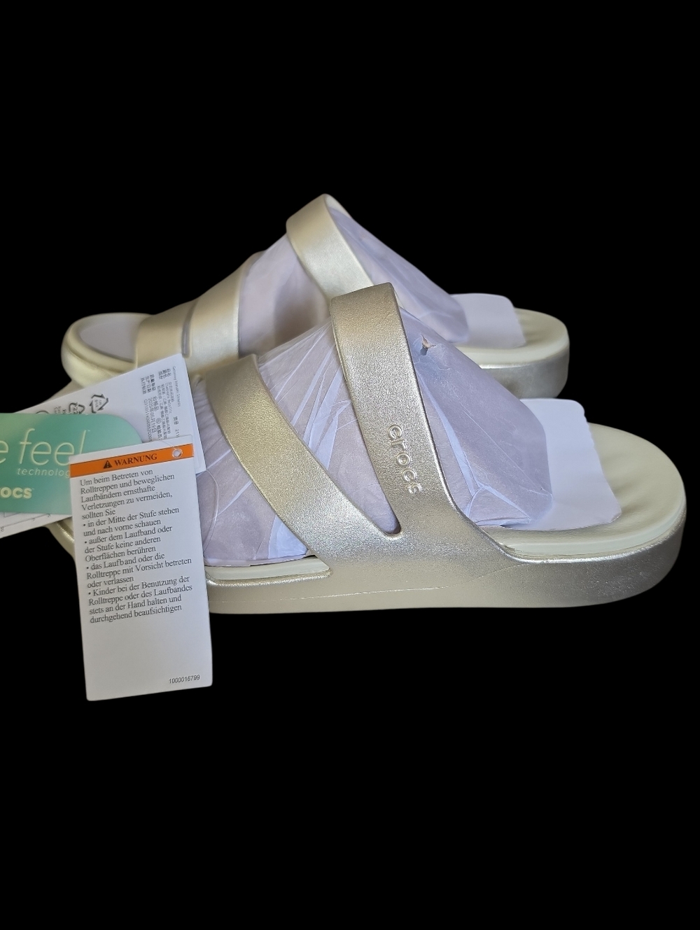 CROCS Women's Free Feel Metallic Champagne Triple-Strap Slide Sandals NWT Size 9 - Picture 7 of 8